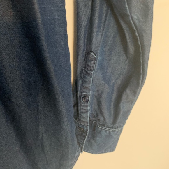 Denim long sleeve button up shirt - Picture 6 of 7